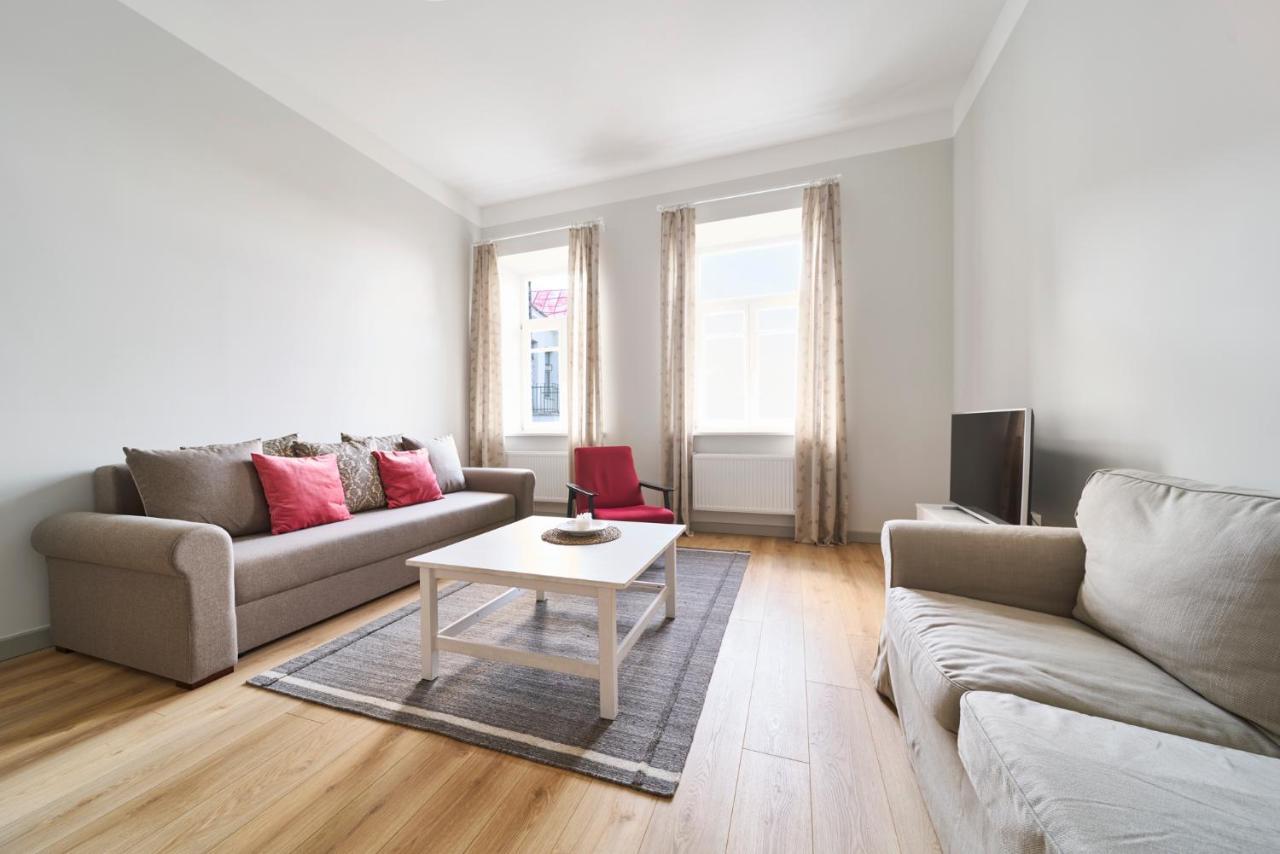 Lovely, View Apartment, Centre *